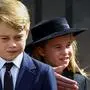 Prinz George (9) und Prinzessin Charlotte (7)  