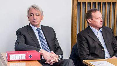 Wolfgang Kulterer (links) und Günter Striedinger sitzen wieder auf der Anklagebank