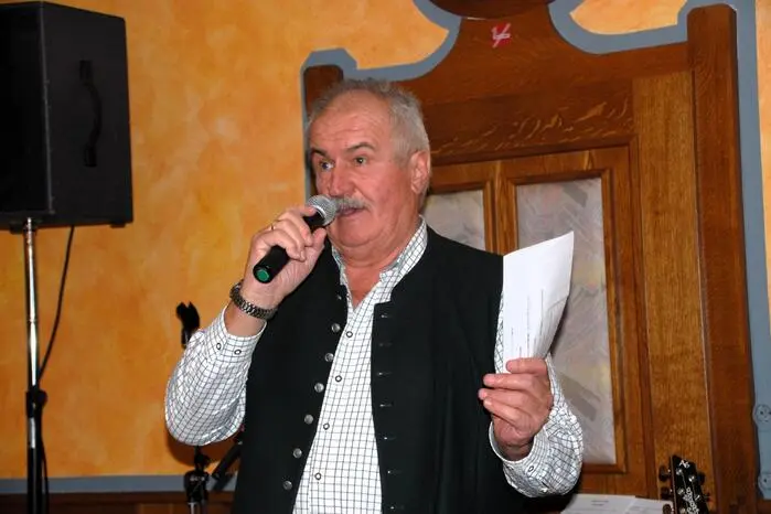 Das Erfolgsrezept des Gersdorfer Faschings lag in der  gelungenen Mischung aus Musik , regionalen Schmähs sowie mitreißender Stimmungsmusik von Liedermacher Peter Panhofer aus Gnies bei Sinabelkirchen. 