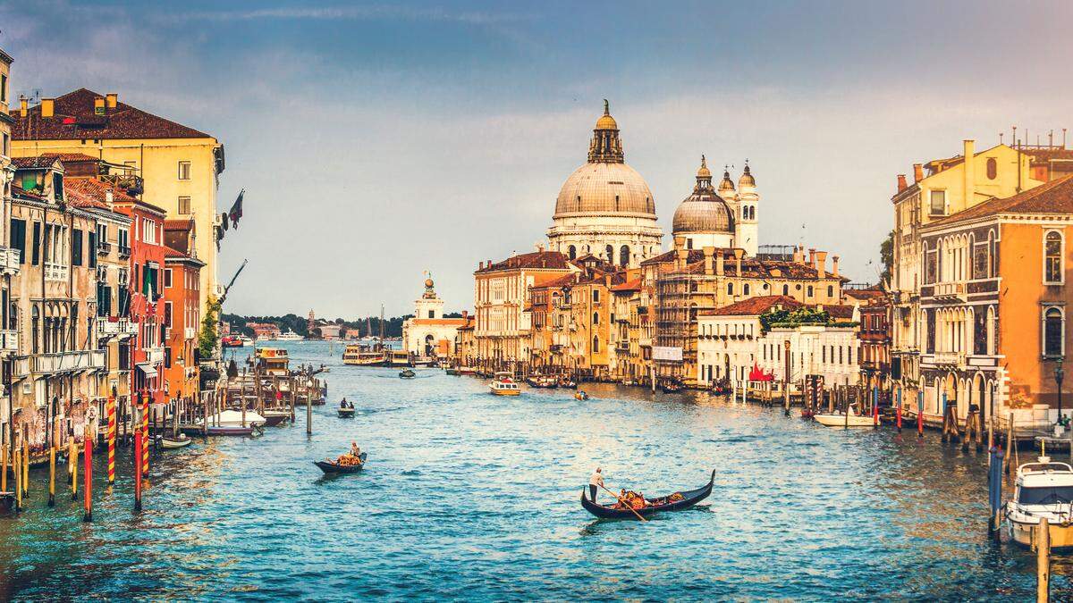 Venedig will Ruhe in Canal Grande und Co. bringen.