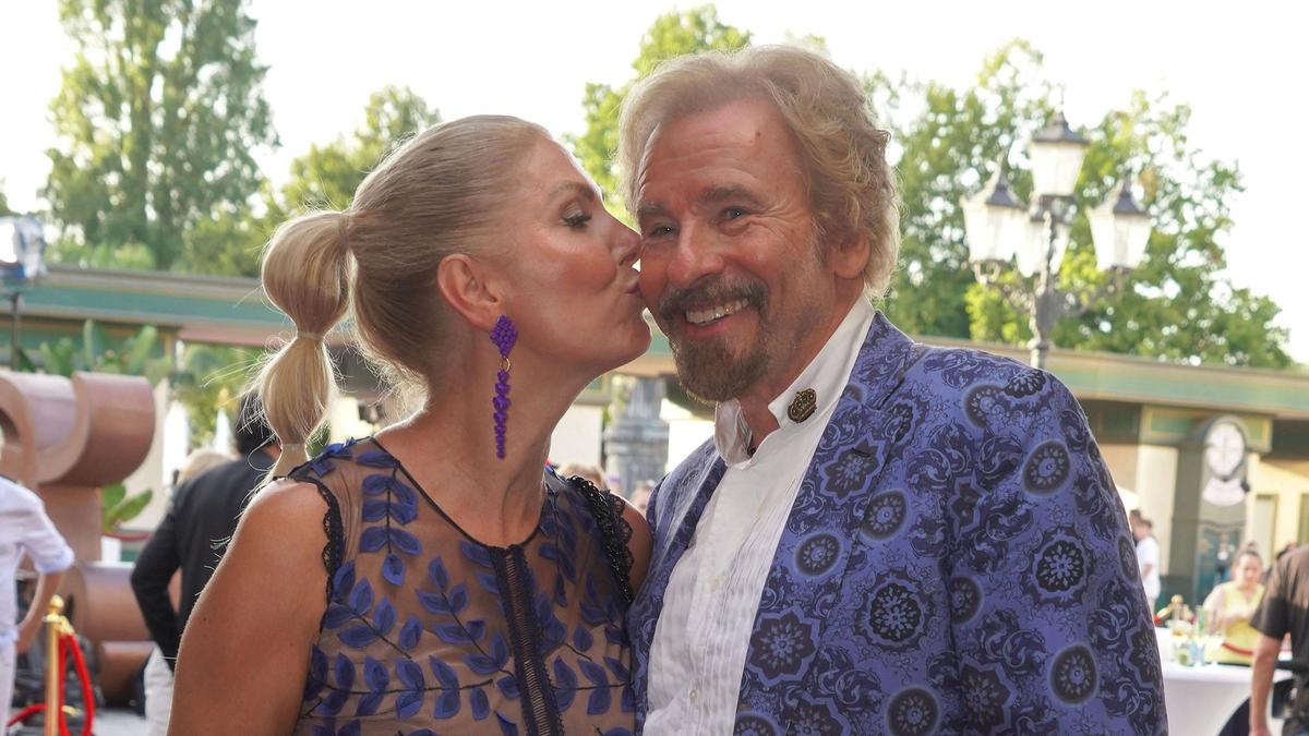 Thomas Gottschalk und Karina Mroß wagen bald den Schritt vor den  Traualtar