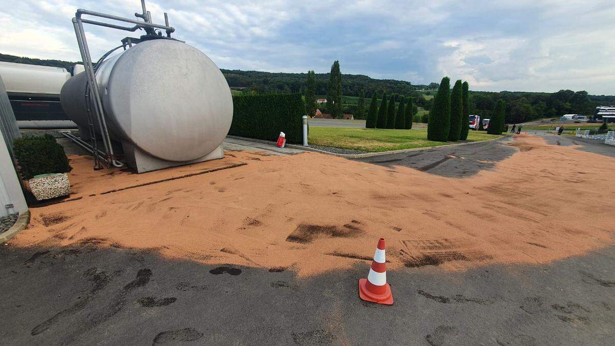 1000 Liter Diesel flossen aus und wurden wieder gebunden