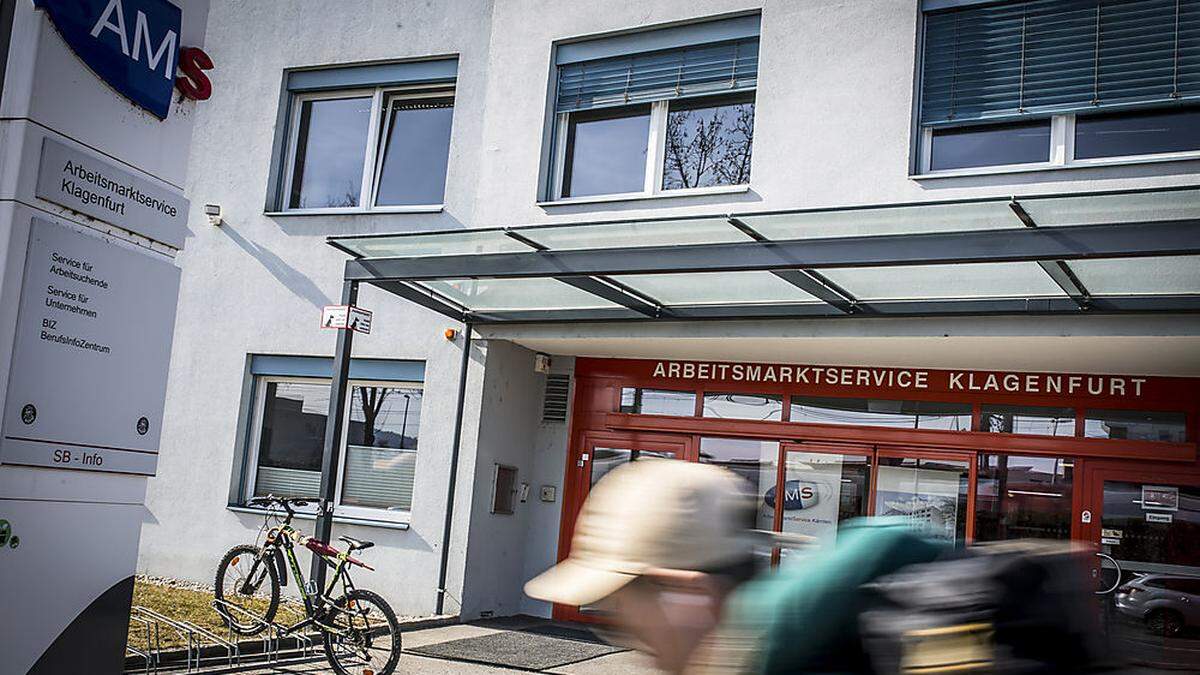 Beim AMS Kärnten sind aktuell 28.715 Menschen arbeitslos gemeldet