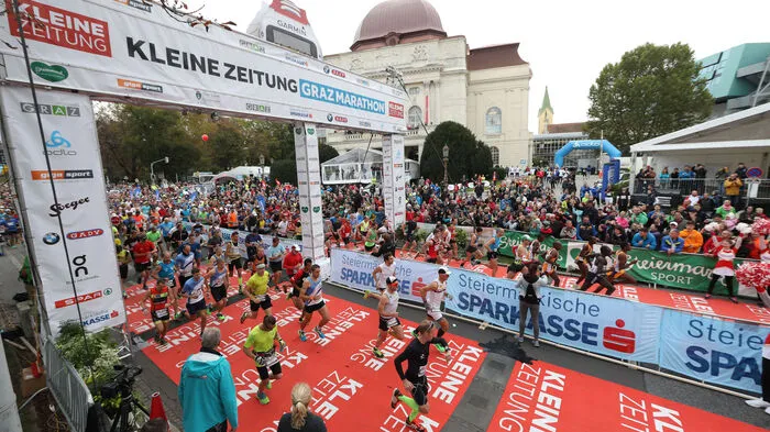Neue Strecke, mehr als 9000 Starter und herrliches Laufwetter: der Graz Marathon präsentierte sich auch bei der 24. Auflage von seiner besten Seite.