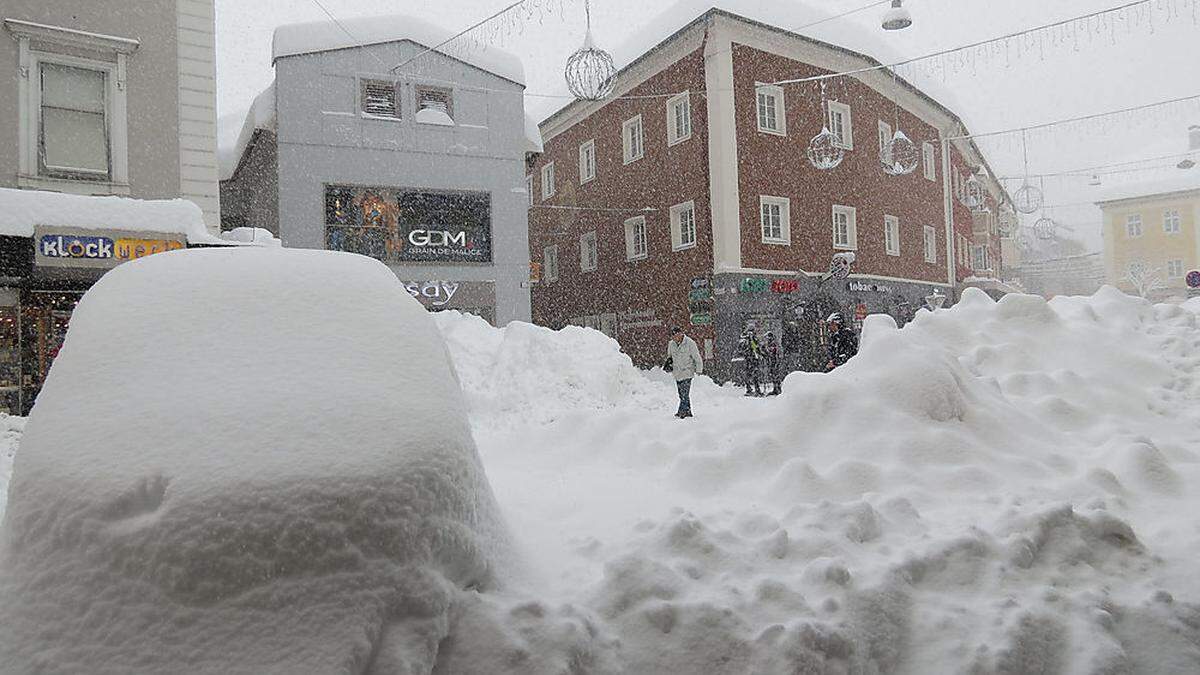 Massenhaft Schnee gab es in Lienz im Februar 2014 