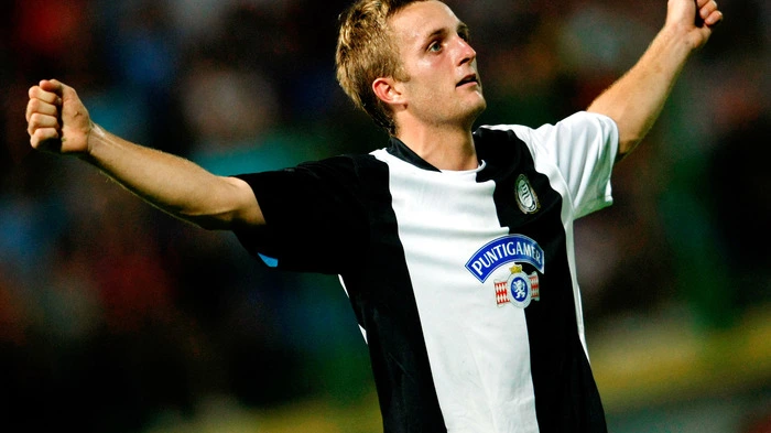 Sturm Graz - Siroki Brijeg 2:116. Juli 2009.Tore: Haas, Hölzl Siroki Brijeg - Sturm Graz 1:123. Juli 2009.Tore: Jantscher