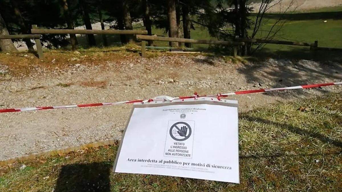 Der Nauti Cave Strand am Lago del Predil wurde behördlich gesperrt