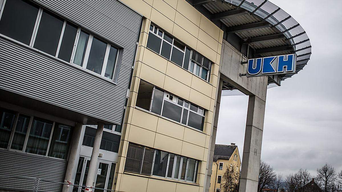 Der Verletzte wurde ins UKH Klagenfurt gebracht