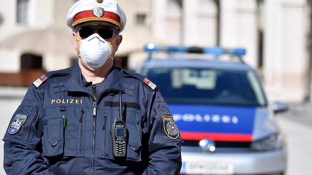 Erstmals sollen alle Polizisten und Polizistinnen einheitliche Sonnenbrillen tragen
