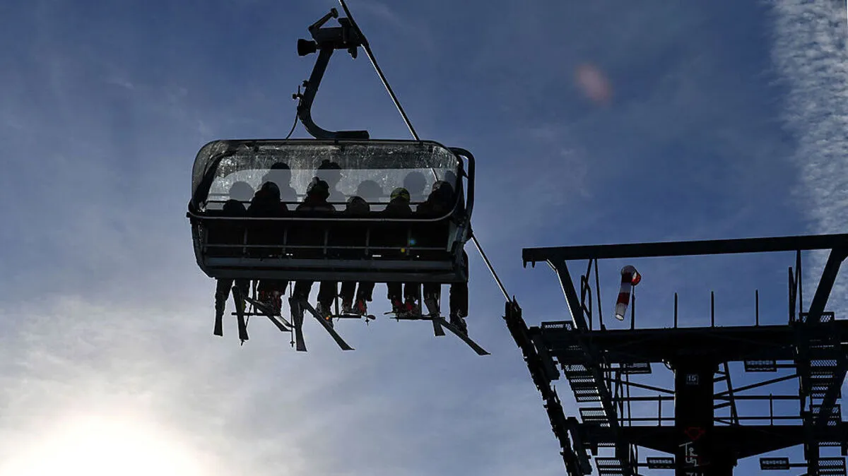 ++ ARCHIVBILD ++ ++ THEMENBILD ++ CORONA / SKIFAHREN / WINTERTOURISMUS