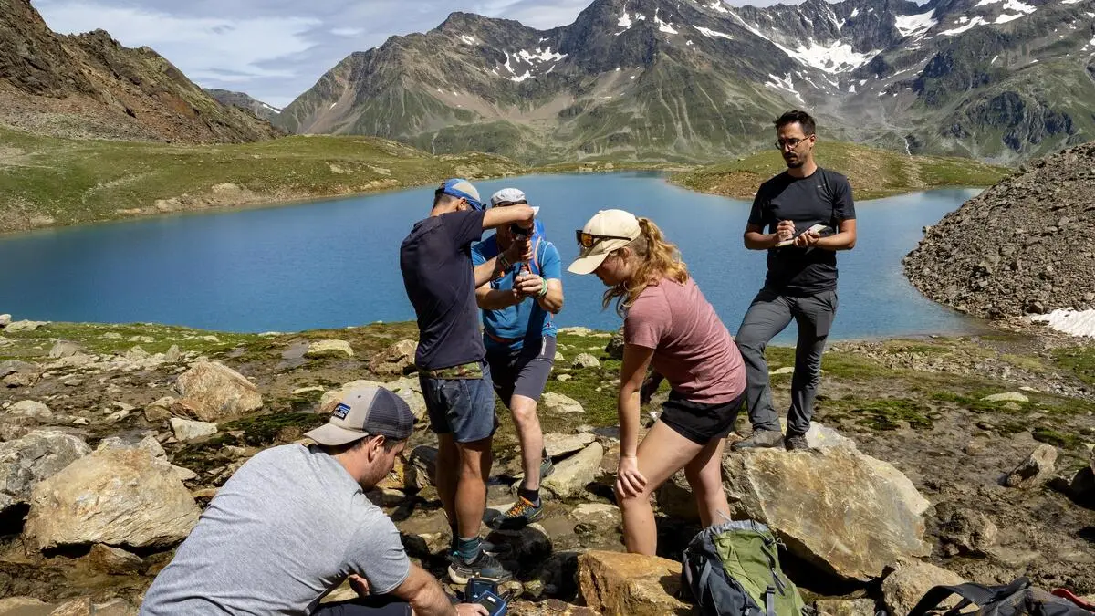 Das Team aus TU- und Uniforschern am Wannenkarsee auf 2639 Metern Seehöhe