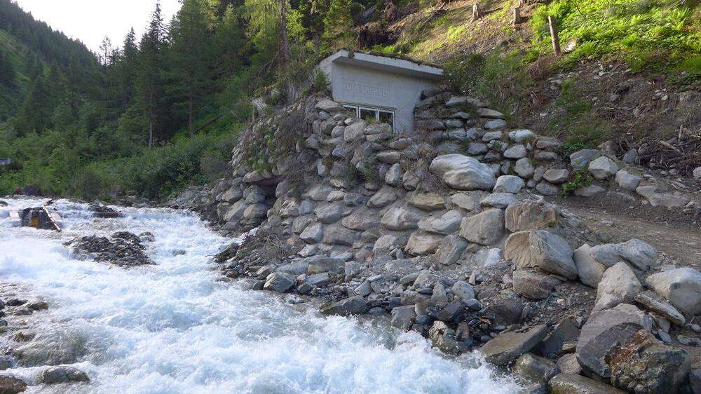 Mittlerweile hat das Wasserkraftwerk am Lesachbach den Probebetrieb aufgenommen