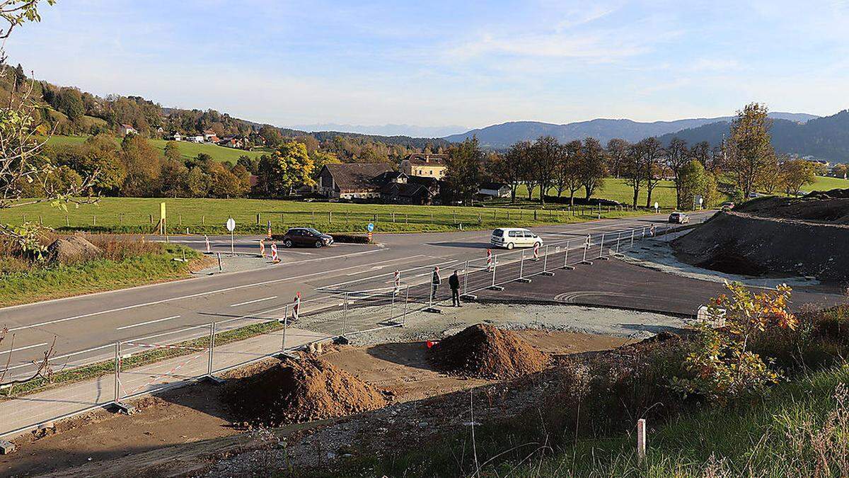 An dieser Kreuzung soll der zweite Kreisverkehr errichtet werden 