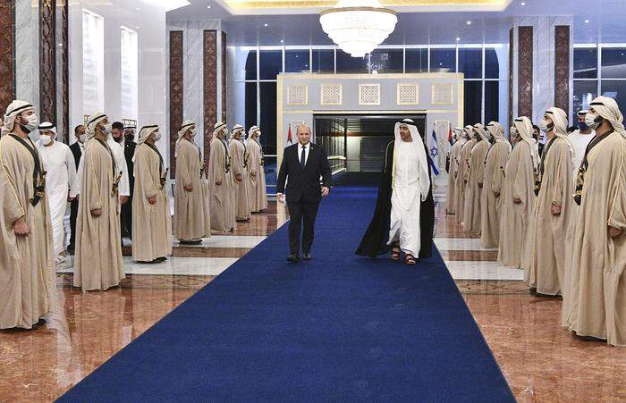 Naftali Bennett, Abdullah bin Zayed Al Nahyan