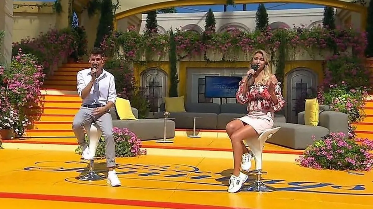 Manuel Edlinger sang im Duett mit  Anna-Carina Woitschack