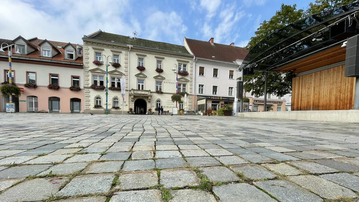 Ein steiniger Weg ist die Sanierung der Stadtfinanzen. Strafrechtlich bleibt vom umfangreichen Prüfbericht des Landes nichts übrig