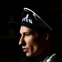 Jasper Philipsen muss die Tour de France als Führender der Punktewertung nach einem schweren Sturz aufgeben 