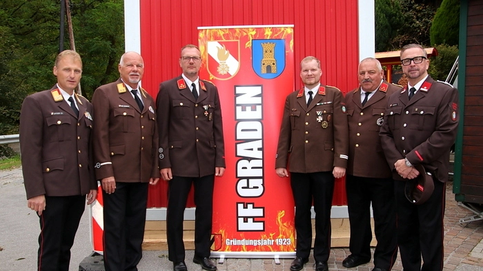 Im Rahmen der Feierlichkeiten, welche der Musikverein Graden musikalisch gestaltete, erhielten zahlreiche Florianis und Unterstützer Urkunden für ihr langjähriges und herausragendes Wirken.