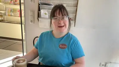 Anja Löcker arbeitet im Bistro der Lebenshilfe Judenburg