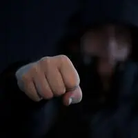 Ein 15-Jähriger versuchte sich in Oberwart gewaltvoll einer Verkehrskontrolle zu entziehen (Sujet)