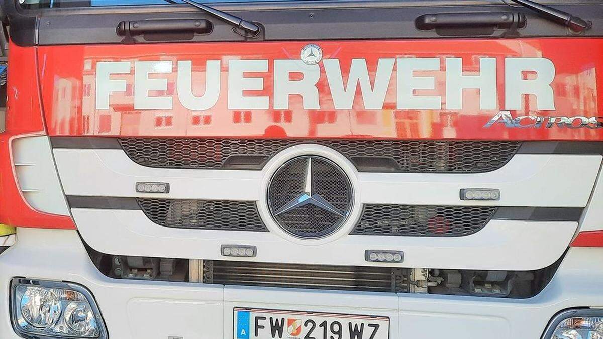 Die Feuerwehr Weiz rückte am Mittwochvormittag zu einem Brand im Andritz Hydro Werk Nord aus