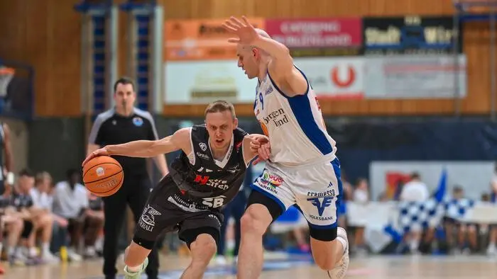 Vitalii Zotov dirigiert das Spiel der Kapfenberg Bulls auch in der nun beginnenden Saison
