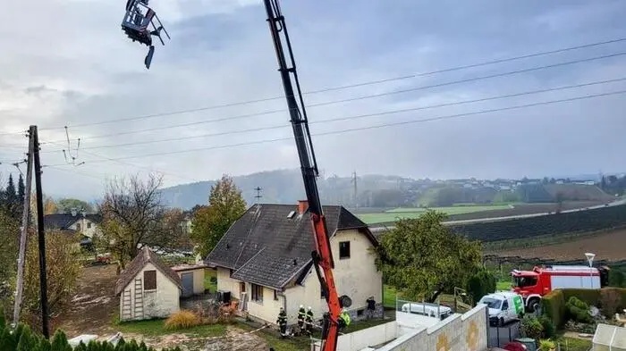 Am Donnerstagvormittag rückte die Feuerwehr Weiz zur Menschenrettung aus.