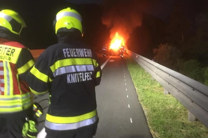 ... Einsatzstelle war die S36 Fahrtrichtung Wien zwischen St.Lorenzen und Kraubath.