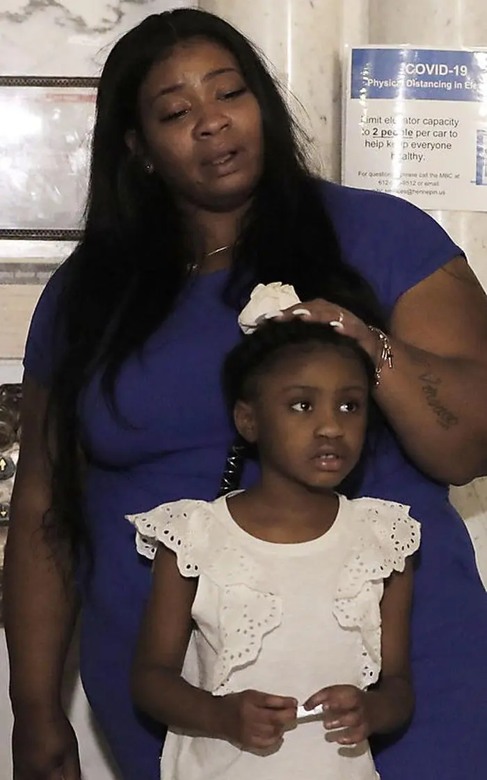 Roxie Washington mit ihrer und Floyds gemeinsamer Tochter Gianna.