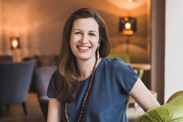 Julia Pengg. Mit Mangolds vis-a-vis neuer Fixpunkt für Vegetarier/Veganer im Univiertel. 