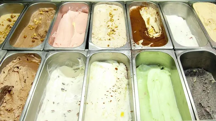 30 Sorten Eis, und alle sind beige-braun