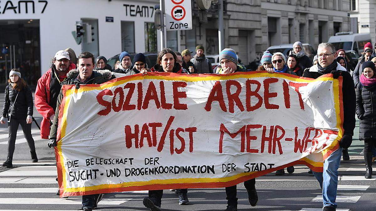 In der Sozialwirtschaft kam es in der Vergangenheit immer wieder zu Demos nach gescheiterten KV-Verhandlungen 