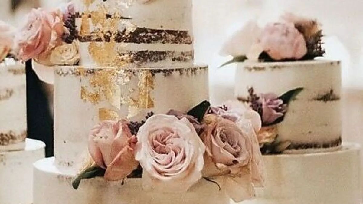 Hochzeitstorte von den Grazer "Mehlspeisenfräulein"