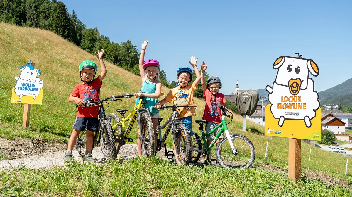 Wollis Kids Park direkt an der Talstation des Hauser Kaibling | Im Wollis Kids Park haben Kinder zwischen 4 und 14 Jahren riesigen Spaß