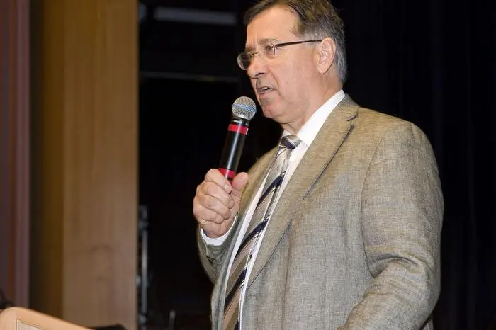 „Die Tag für Tag erbrachten Leistungen der steirischen Arbeitnehmer sollen mit gebührendem Dank gefeiert werden“, so AK Direktor Johann Scheuch in seiner Begrüßungsrede.