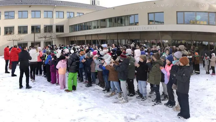 Einen besonderen Unterricht erlebten Schülerinnen und Schüler der dritten Klassen der Volksschule bis zu den zweiten Klassen der Mittelschule Zeltweg.