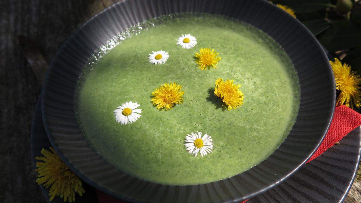 Gesund und außerdem schnell zubereitet ist diese schmackhafte Frühlingssuppe