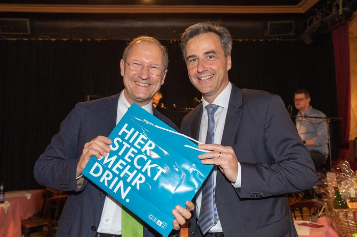 Bürgermeister Siegfried Nagl gratulierte dem Jubilar ebenso.