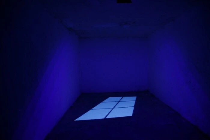 Eine Lichtinstallation im Keller bildete einen Überraschungseffekt.