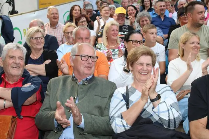 Weitere Termine: Freitag, 24. Juli (19:30 Uhr), Samstag, 25. Juli (19:30 Uhr) und Sonntag, 26. Juli (15 Uhr). Aufführungsstätte ist der Packer Pfarrhof. Mehr Infos unter Tel. 0664 206 28 19.