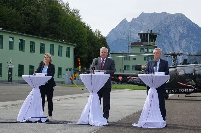 Das Trio am Flugfeld: Tanner, Schützenhöfer, Lang