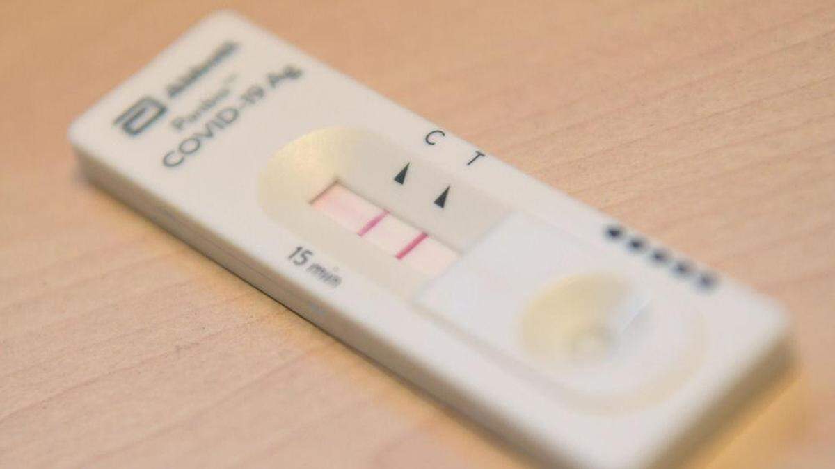 Positiver Corona-Schnelltest | Aus der Pandemie sollen Lehren für die Zukunft gezogen werden.