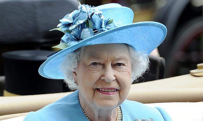 Die Queen begrüßte ihre Enkelin persönlich 