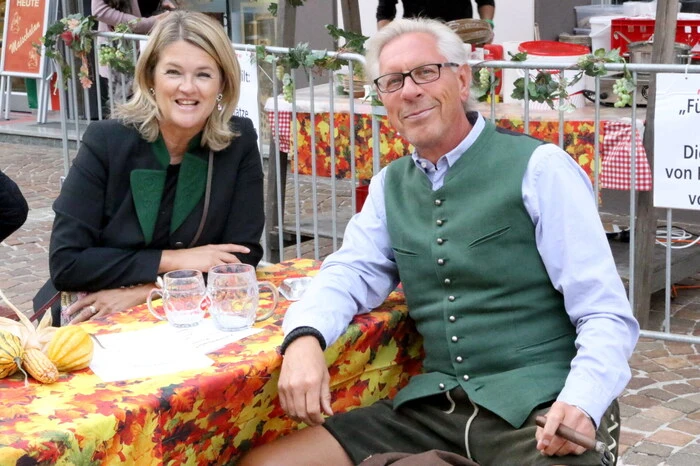 Und bei der Auftaktveranstaltung am Freitagnachmittag waren die Besucher nicht ausgeblieben.