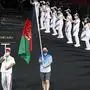 Die Afghanische Flagge wurde bei den Paralympics von einem Freiwilligen getragen, da die beiden Athleten nicht teilnehmen konnten