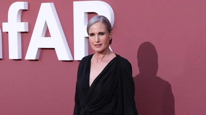 Ganz in Schwarz: Schauspielerin Andie MacDowell