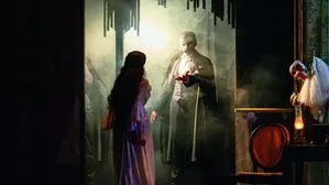 Erleben Sie einen aufwendig inszenierten und in jeder Hinsicht außergewöhnlichen Musical-Abend im Wiener Raimund Theater