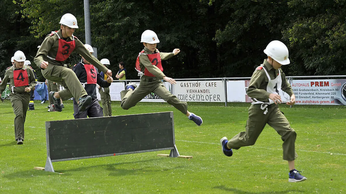 Den Siegern winkt ein Ticket für den Bundesfeuerwehrjugend-Leistungsbewerb im August 2016 in Feldkirch-Gisingen