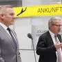 FPÖ-Landesparteiobmann Mario Kunasek (links) und Landeshauptmann Christopher Drexler (ÖVP) anlässlich des Beginns der Koalitionsverhandlungen in der Steiermark