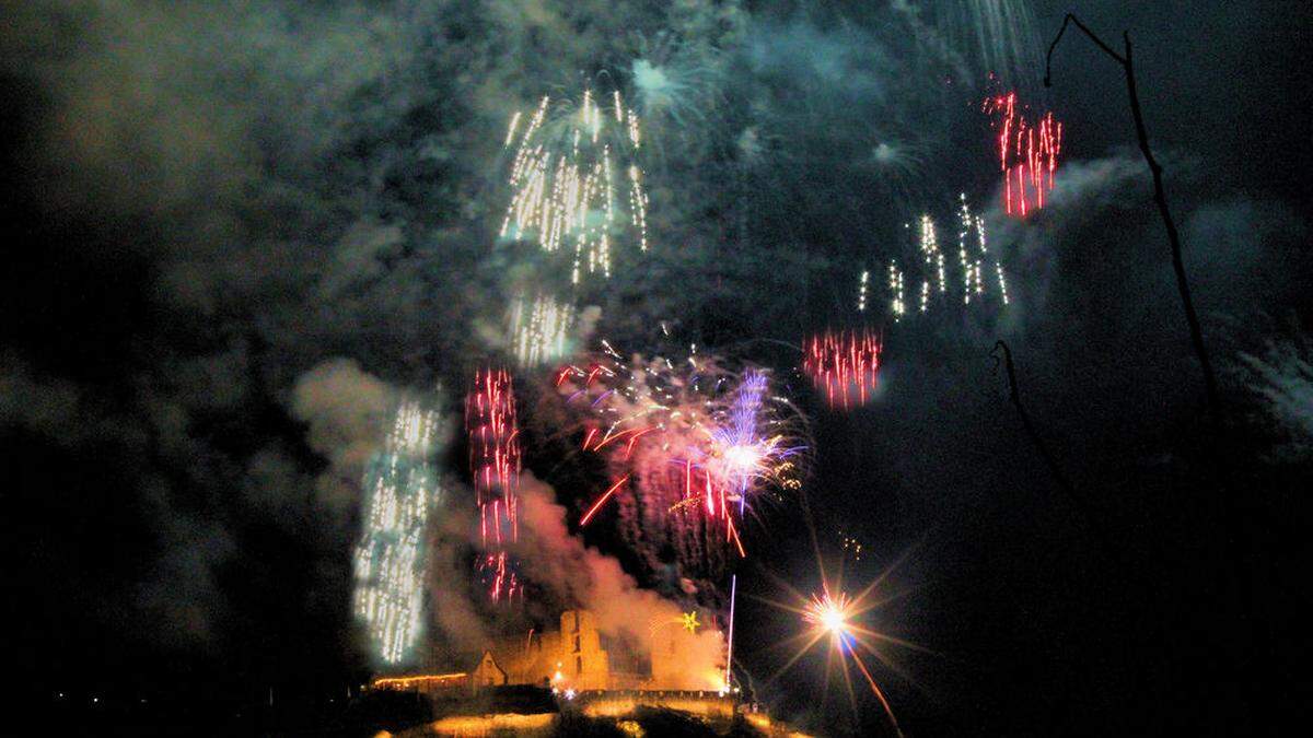 Auf der Burg Obervoitsberg gibt es wieder ein Feuerwerk